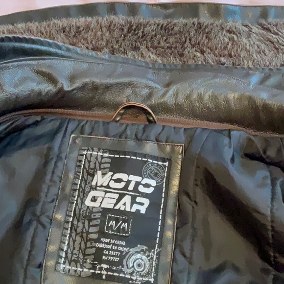 Men's Brown Leather Jacket - Picture 7 of 10